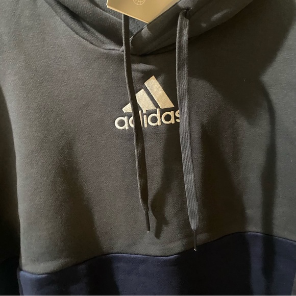 Women SMALL Adidas hoodie - Picture 5 of 5